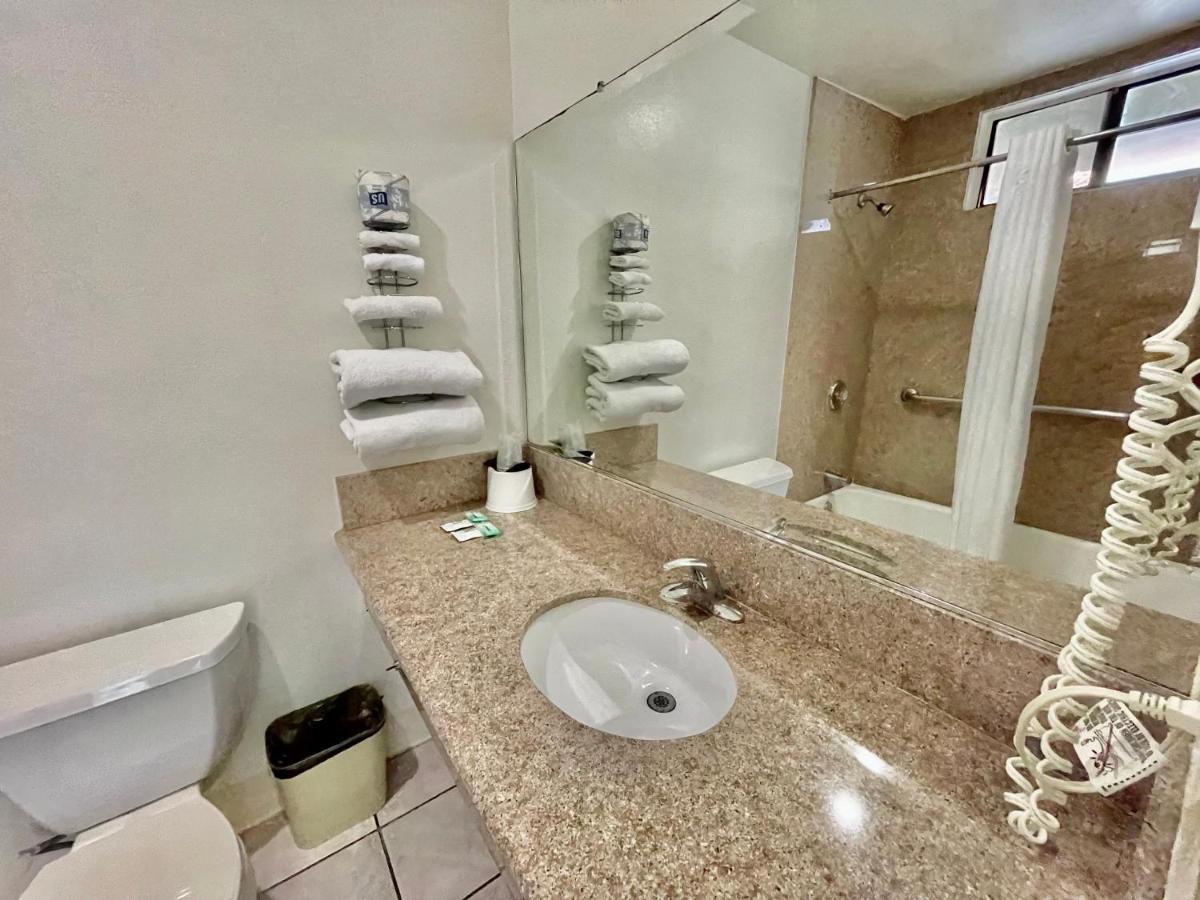Rodeway Inn Σάντα Άνα Εξωτερικό φωτογραφία