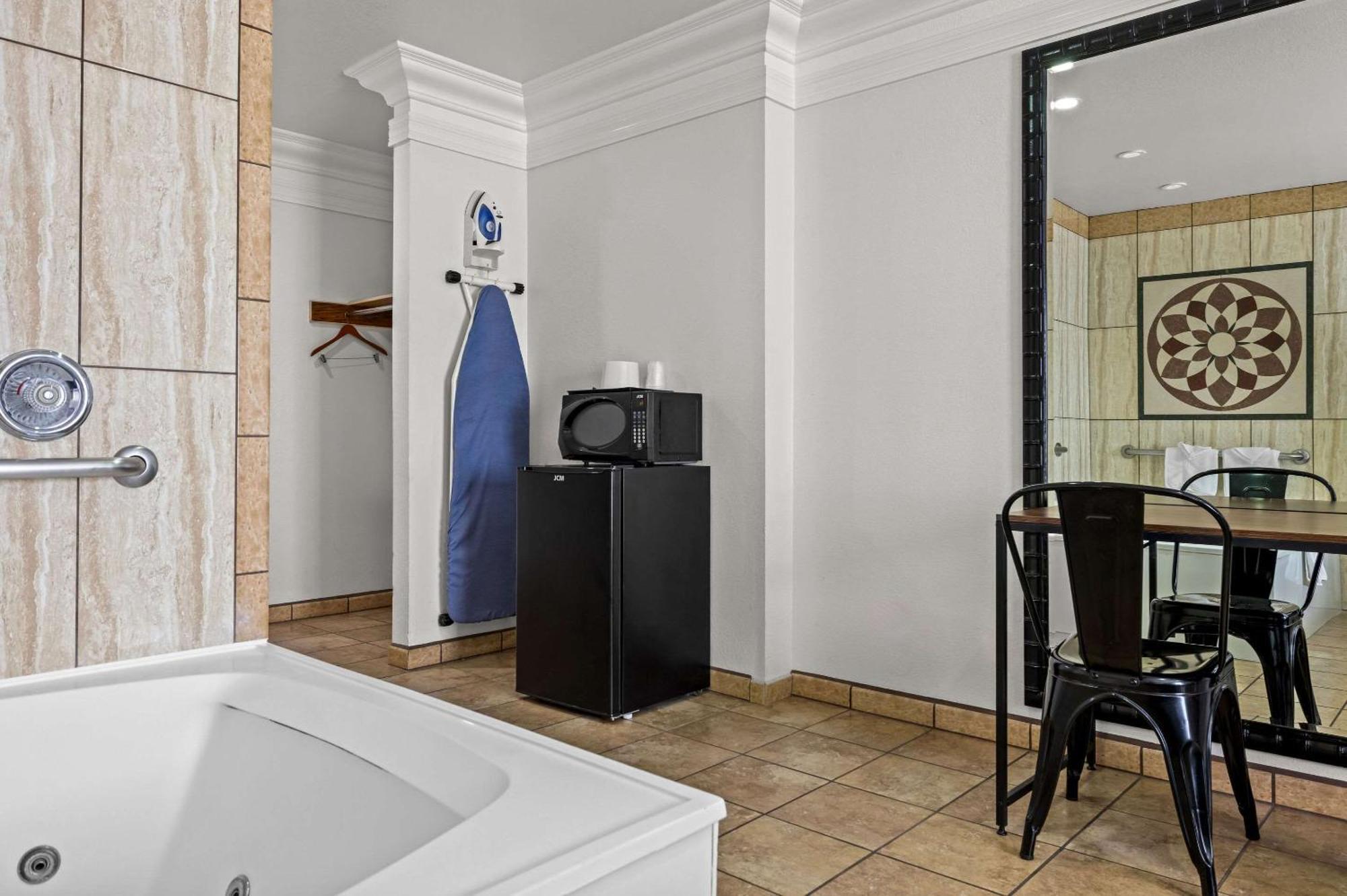 Rodeway Inn Σάντα Άνα Εξωτερικό φωτογραφία
