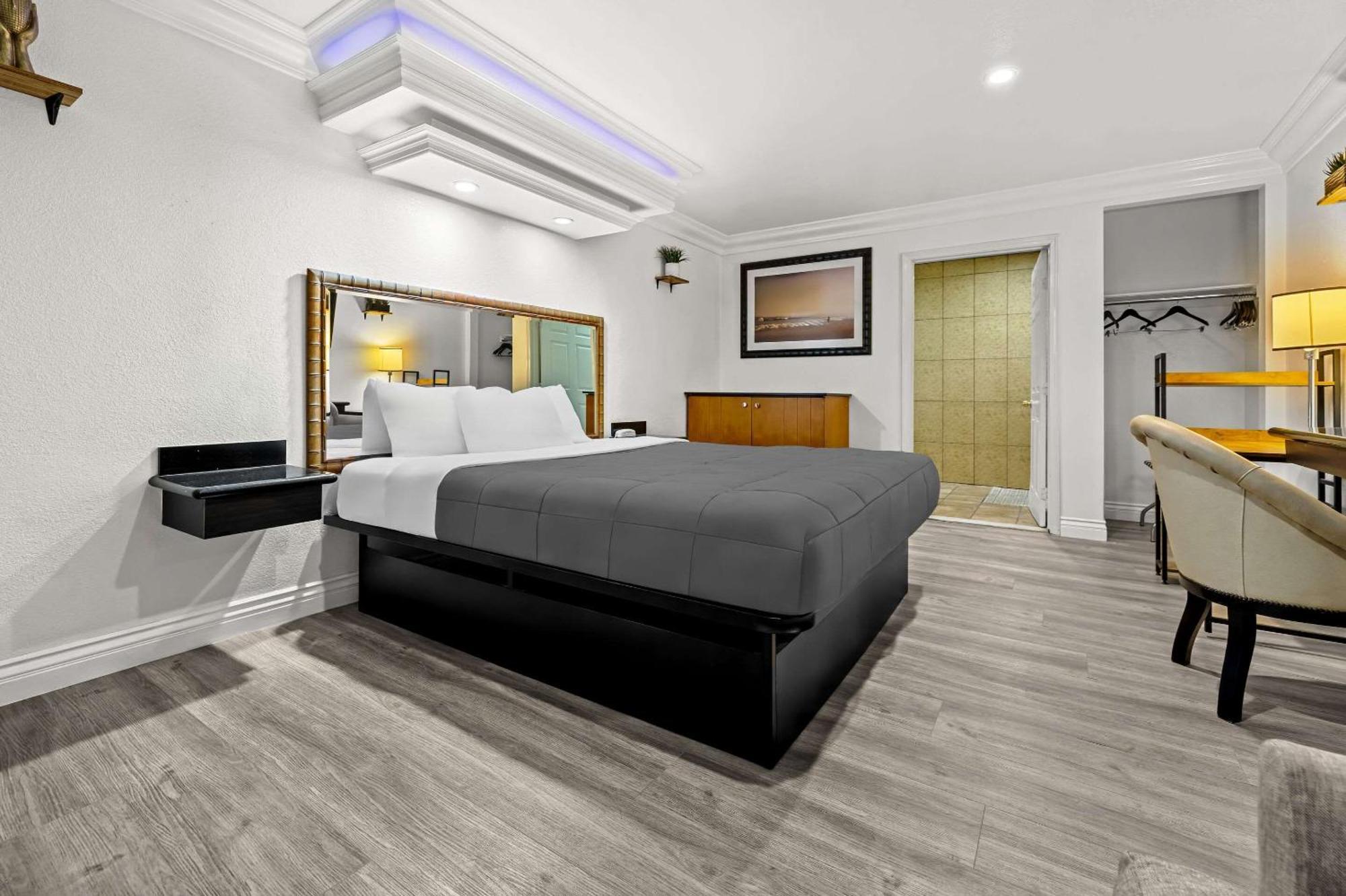 Rodeway Inn Σάντα Άνα Εξωτερικό φωτογραφία